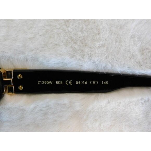Louis Vuitton Black Women\'s Sunglasses Z1390w Gold Hardware main image 7